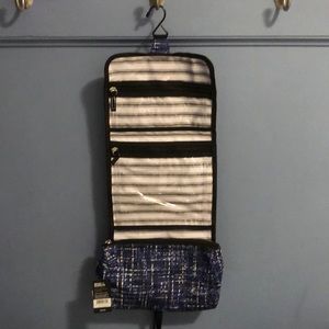 NWT SCOUT BAG Beauty Hanging Cosmetic Toiletry bag